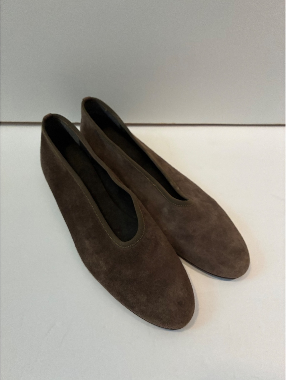 Stuart Weitzman brown Suede Flat Shoes Rubber Sole Size 8